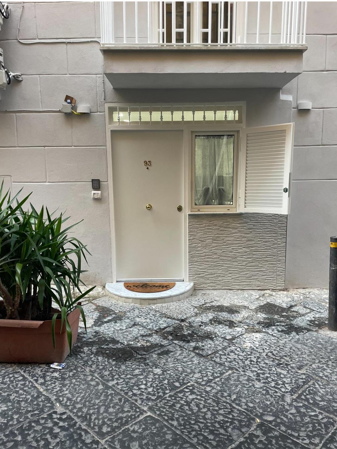 נאפולי Metro Stazione-Museo 500 M-Appartamento Centrale Ed Elegante Dimora De Curtis מראה חיצוני תמונה